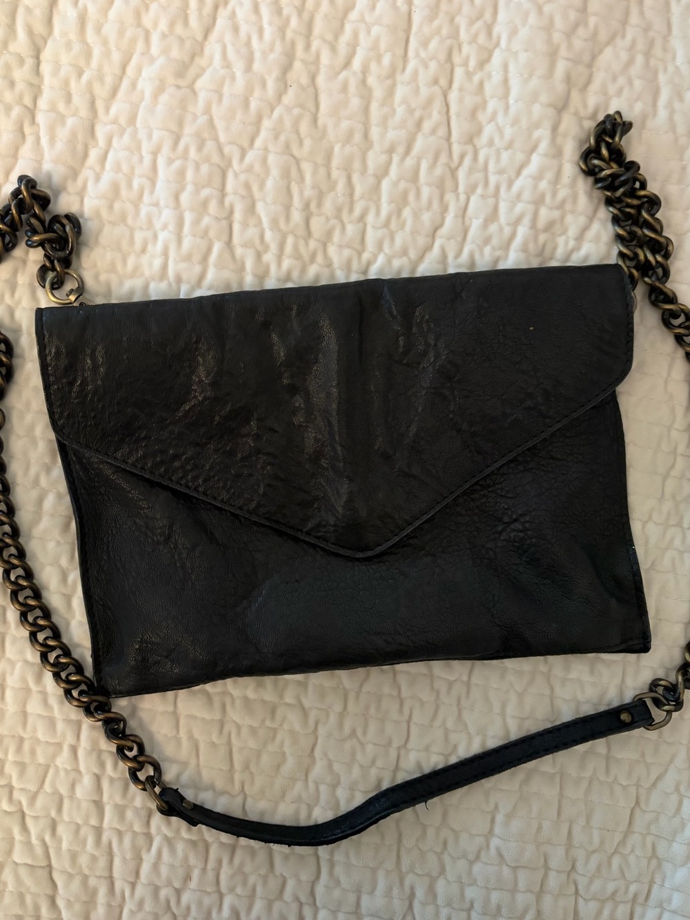 Maxon Collection Black Leather Envelope Crossbody Bag with Chain Strap